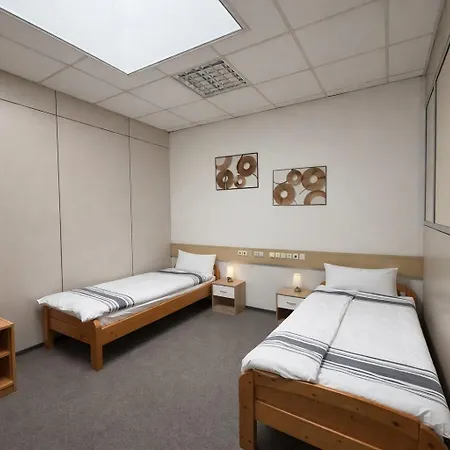 Burd Boardinghouse - Monteurunterkunft Fuer Arbeitsteams In Wurzburg
