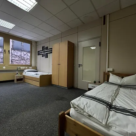 Apartment Burd Boardinghouse - Monteurunterkunft Fuer Arbeitsteams In *