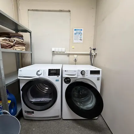 Burd Boardinghouse - Monteurunterkunft Fuer Arbeitsteams In *